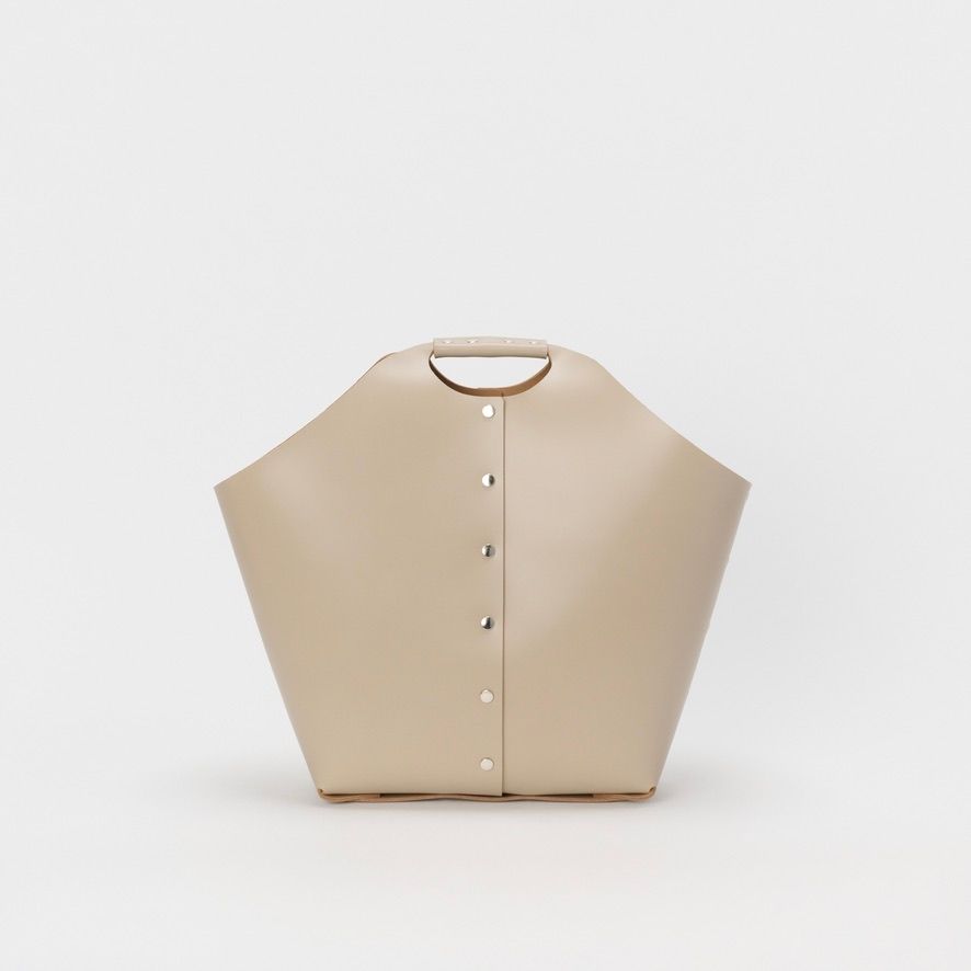 【次回入荷9月下旬予定】Assemble Cage Bag Big(BEIGE)