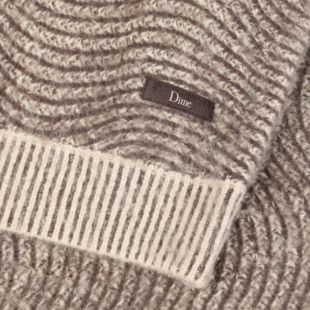 【残り一点】Mohair Wave Knit