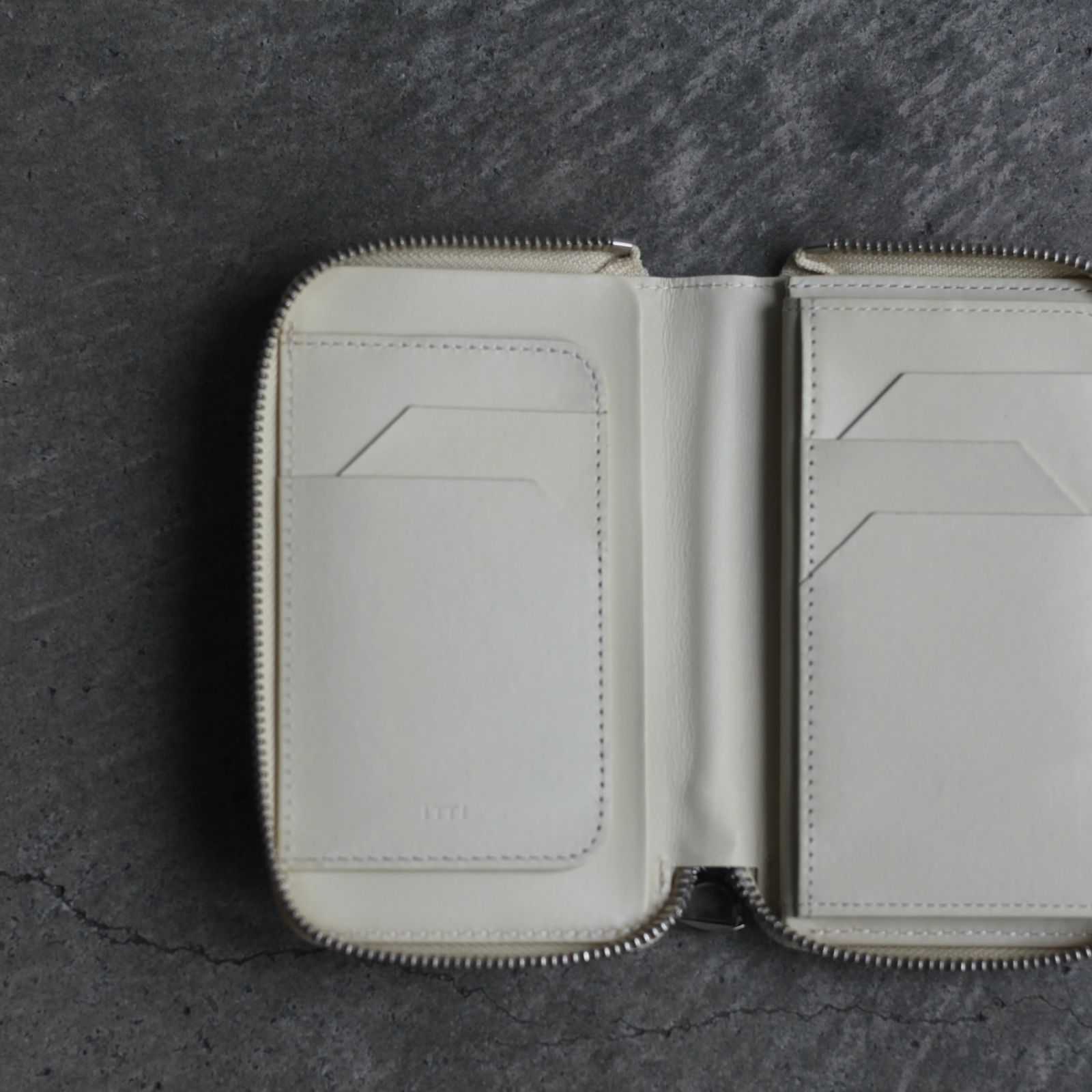 【残り一点】Cristy Smart Mid WLT.5(SHIRO)