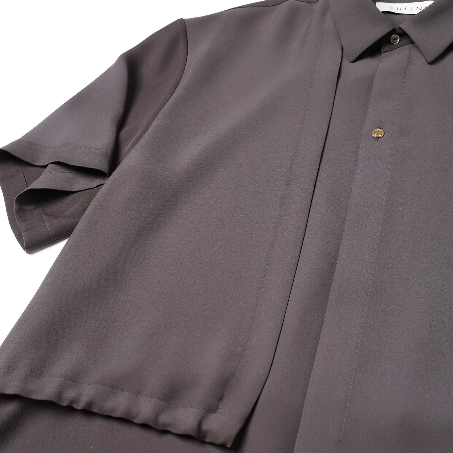 【残り一点】Dry Double Satin Layered Short Sleeve Shirt