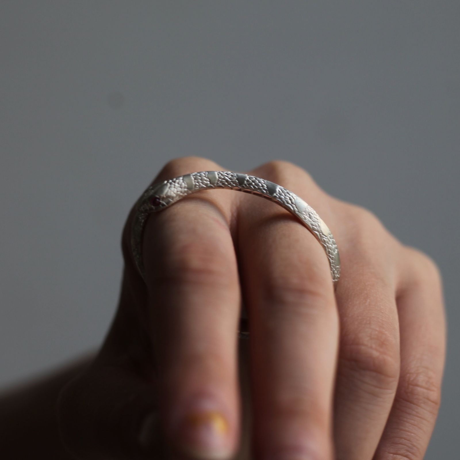 【お取り寄せ注文可能】蛇ダブルリング(SILVER)
