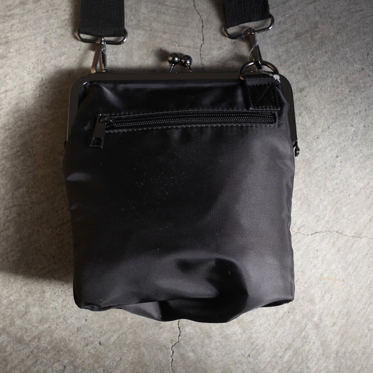Ground Y - 【再販売通知受付可能】がま口ヘルメット | ACRMTSM