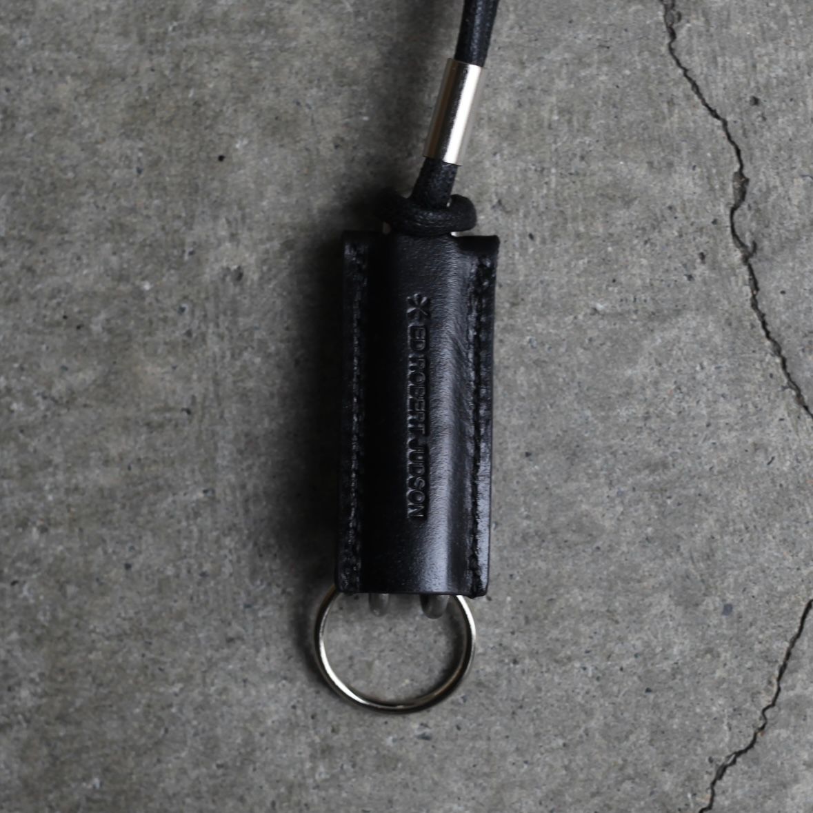 【残り一点】Spring Clip Neck Holder(CLIX_PULL UP)