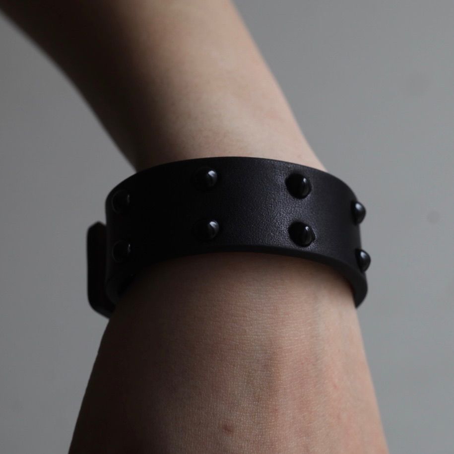 【残り一点】Herrie Studs Bangle(THUG)