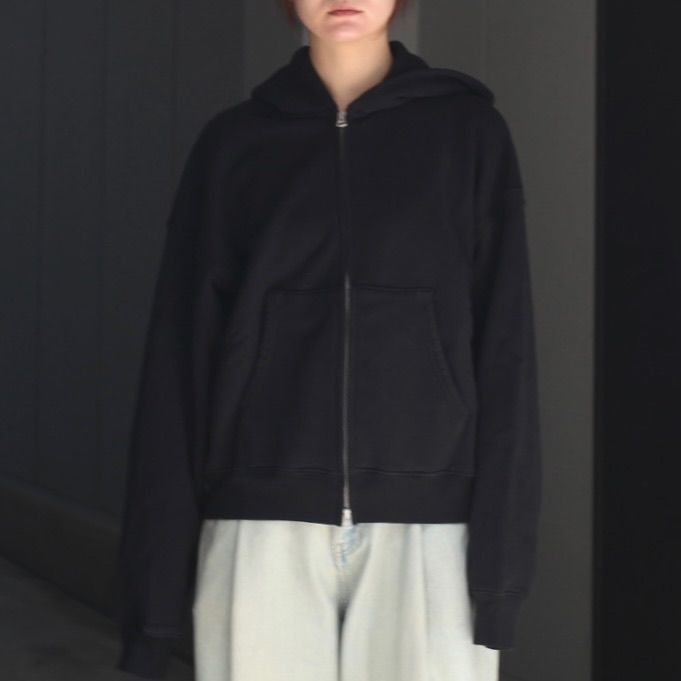 【残り一点】Black Darted Zip Hoodie