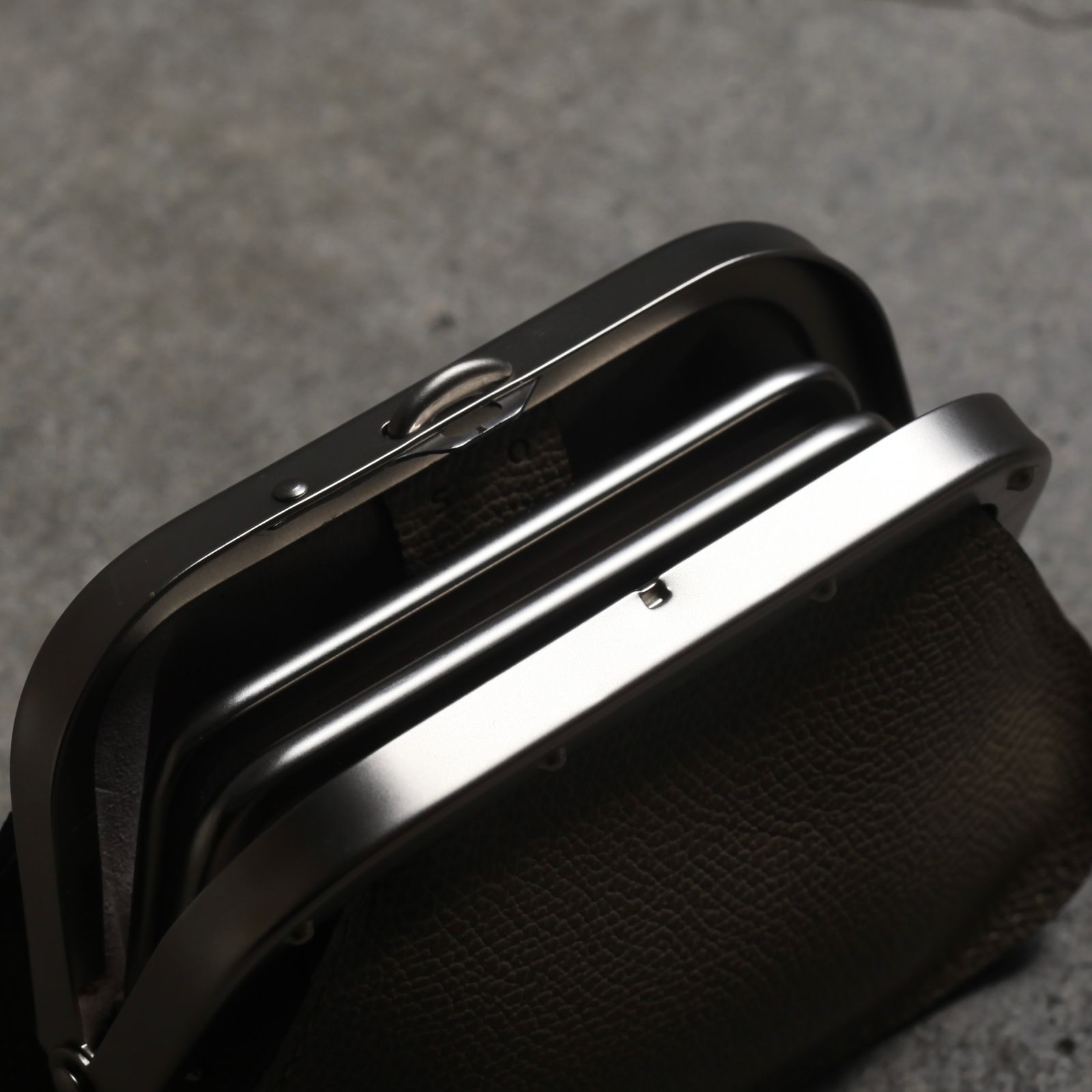 【残り一点】Gama Purse(DEG/VAL)