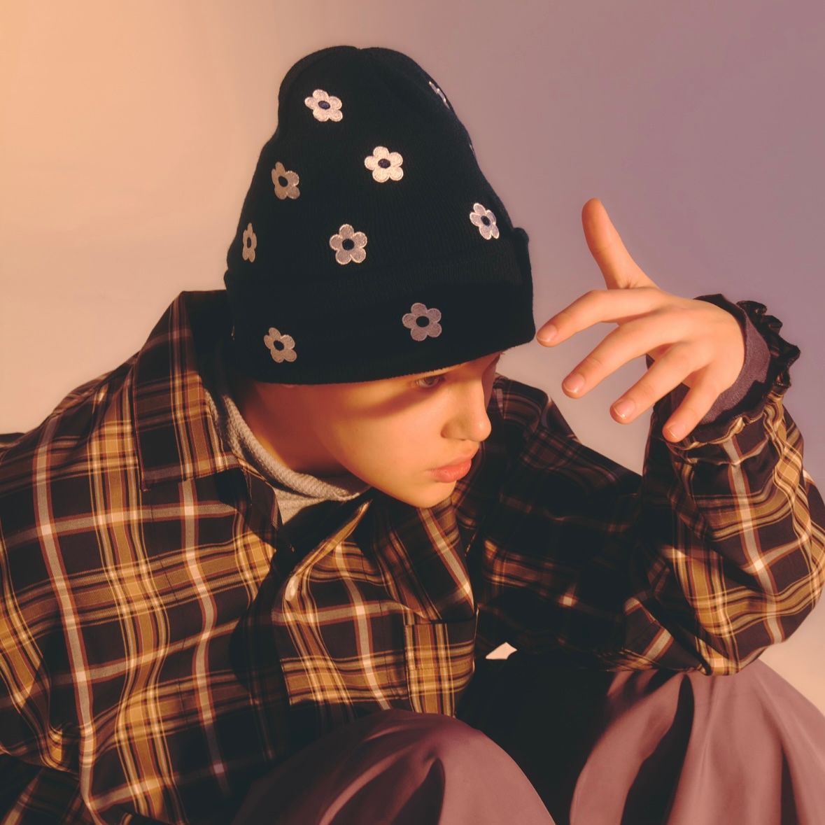 【残りわずか】Flower Embroidery Beanie