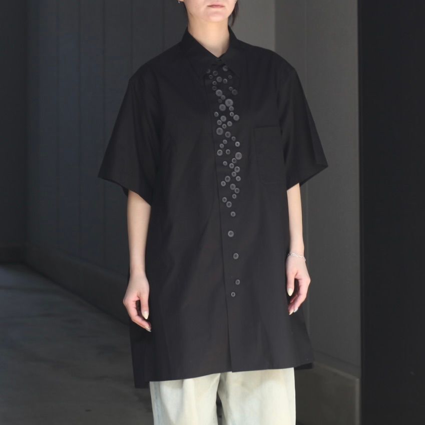 【残り一点】半袖釦多シャツ