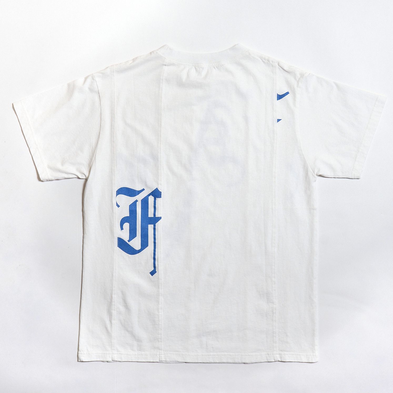 【残り一点】Sliced Logo Tee