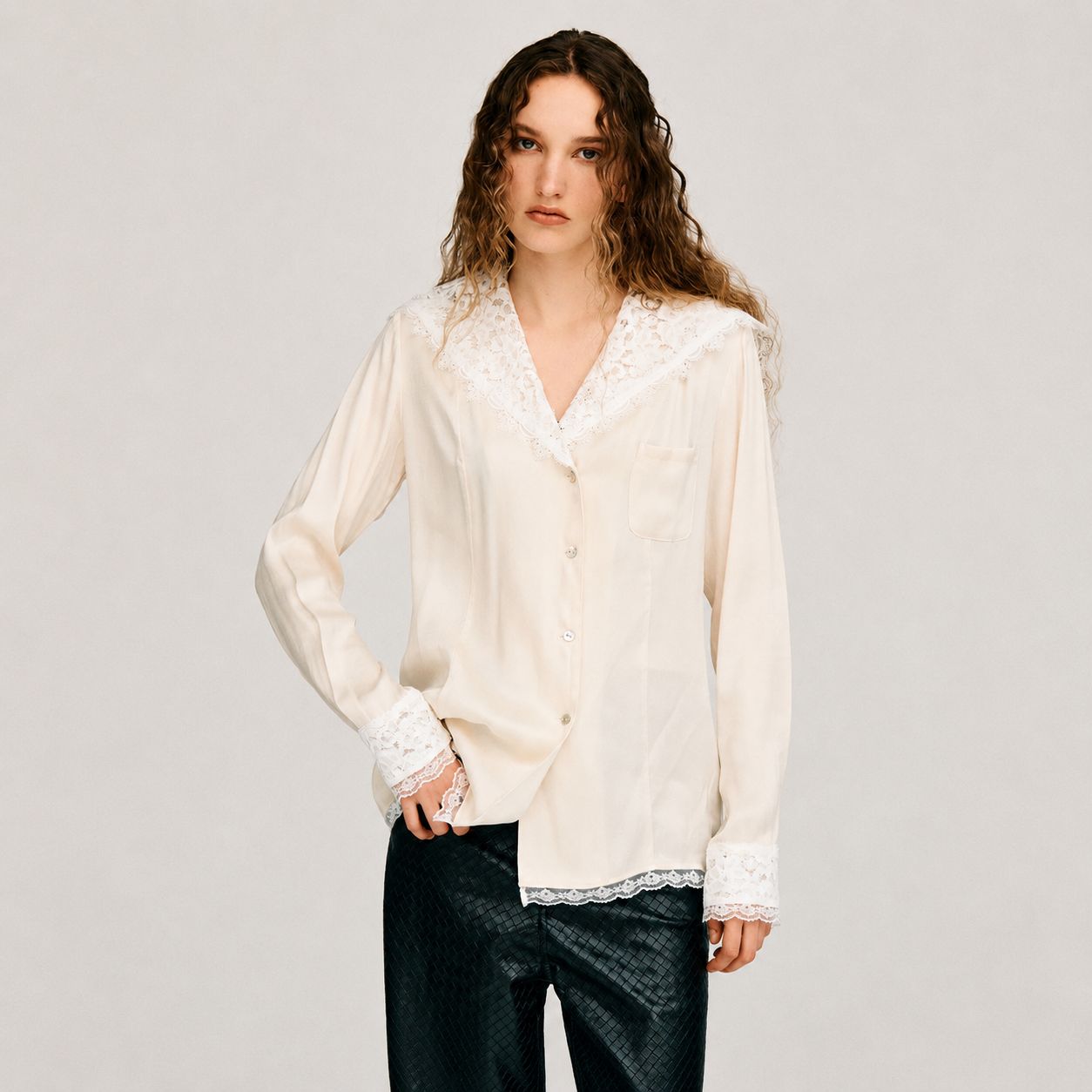 【残り一点】Lace Shirt