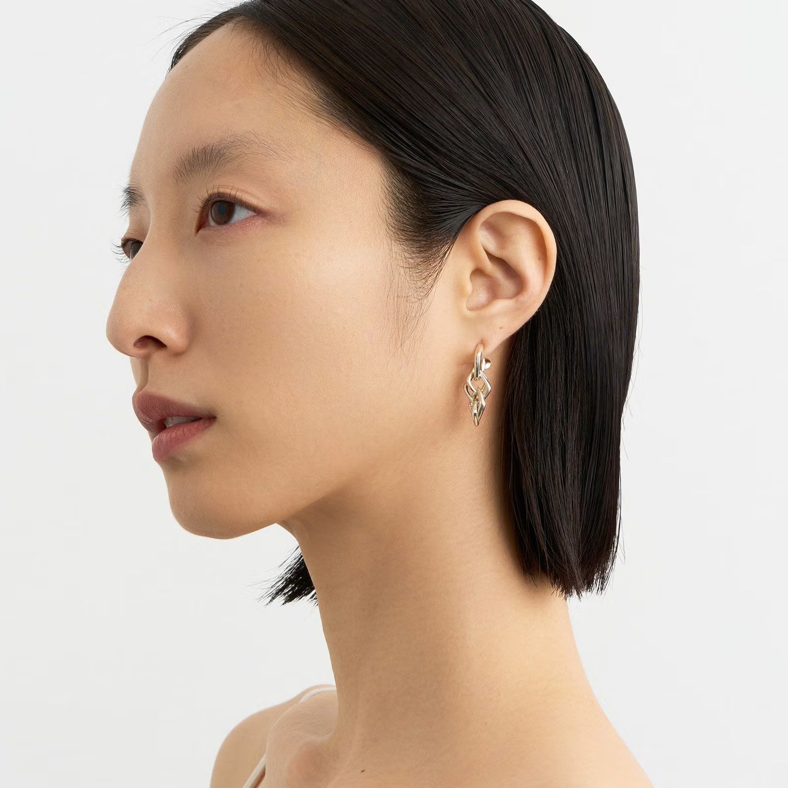 【お取り寄せ注文可能】Diamond Link Chain Earring