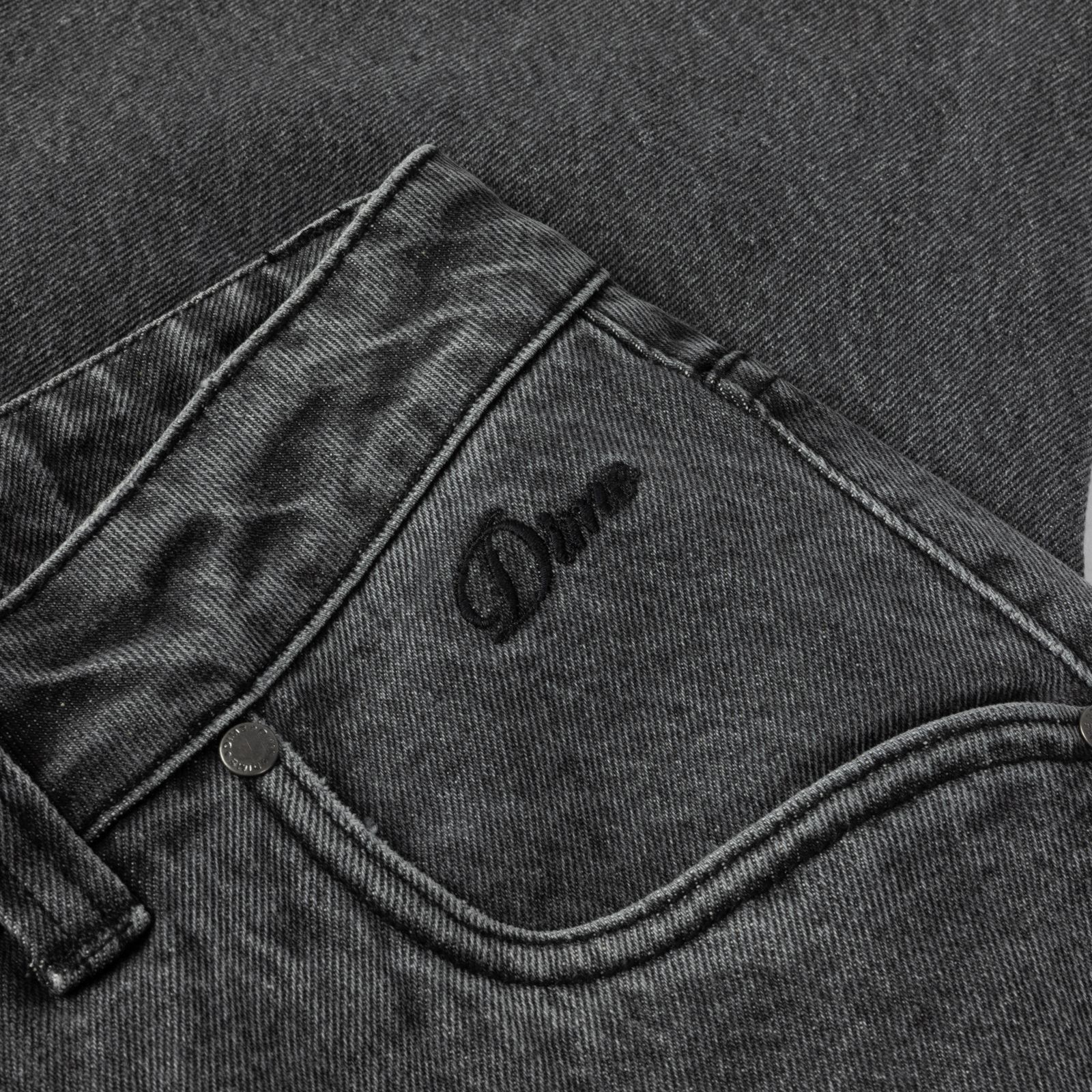 【残りわずか】Classic Relaxed Denim Pants