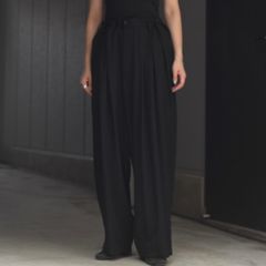 【残り一点】12本タックパンツ(シワギャバ)