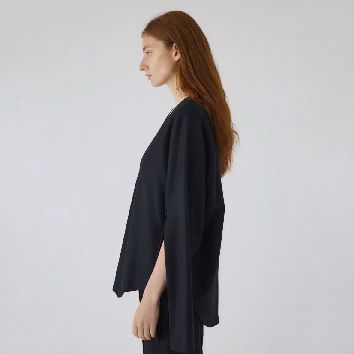 【残り一点】Wool Saxony U Curve Tops