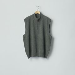 【残り一点】Extra Fine Wool Knit Half Zip Vest