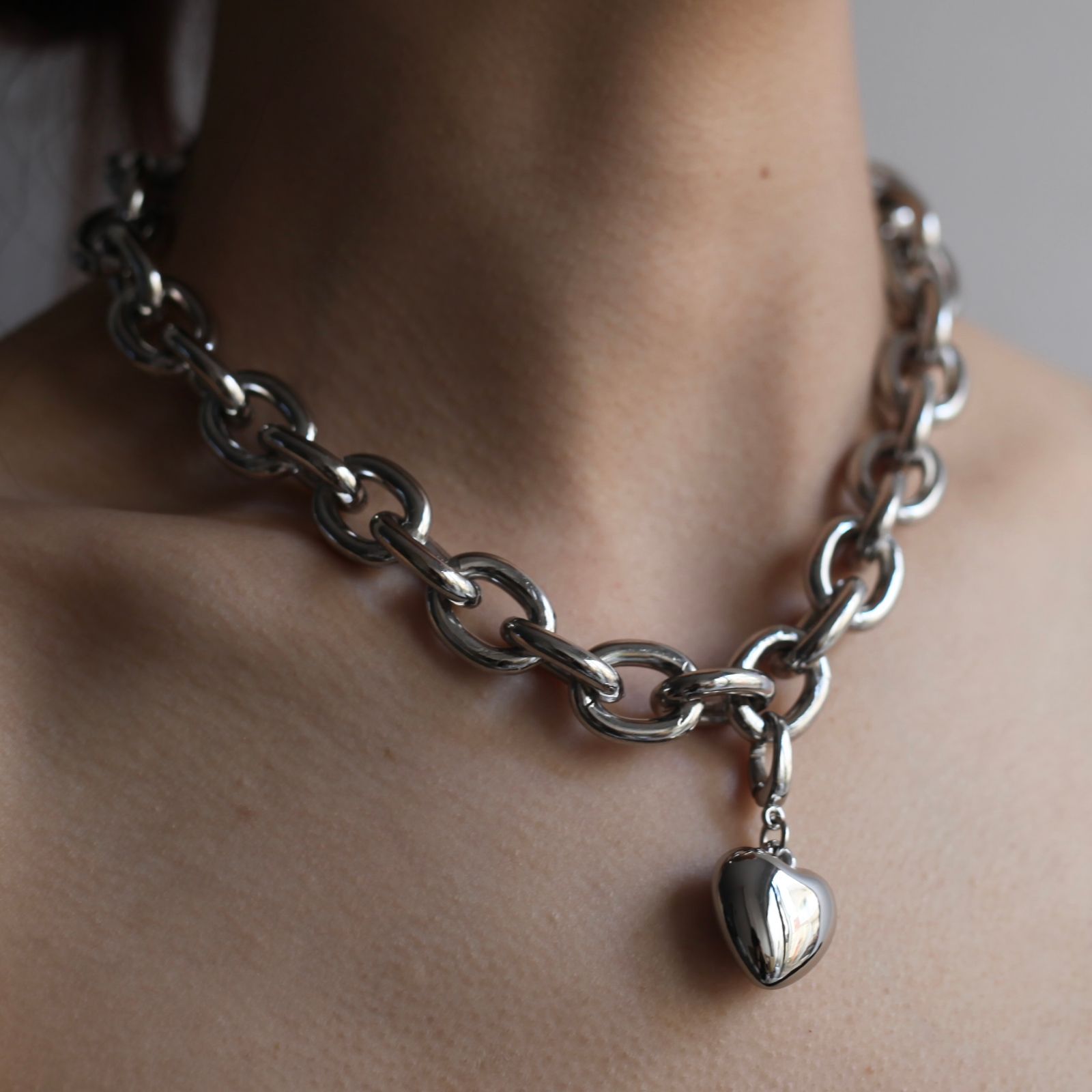 【残り一点】Heart Big Chain Choker