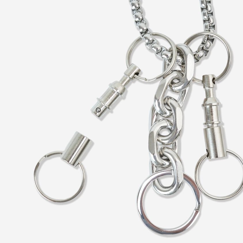 【残りわずか】Release Keychain Type 02