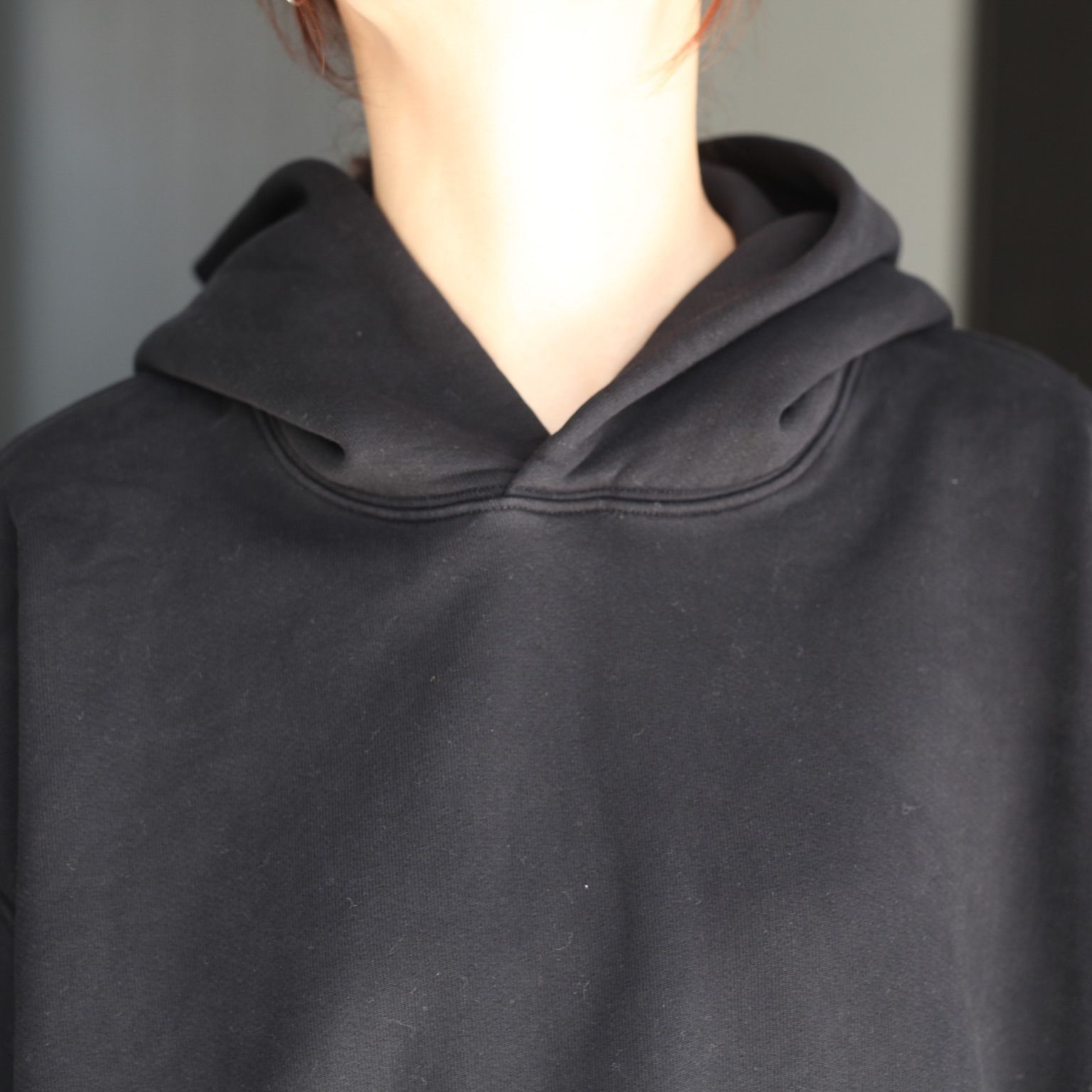 【残り一点】Black Darted Hoodie