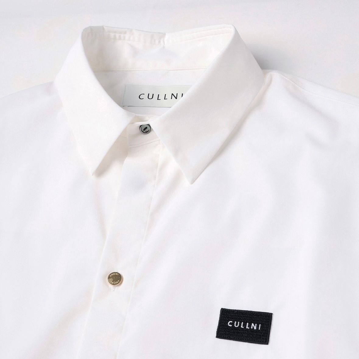 【残り一点】High Count Broadcloth Embroidery Patch Short Sleeve Shirt