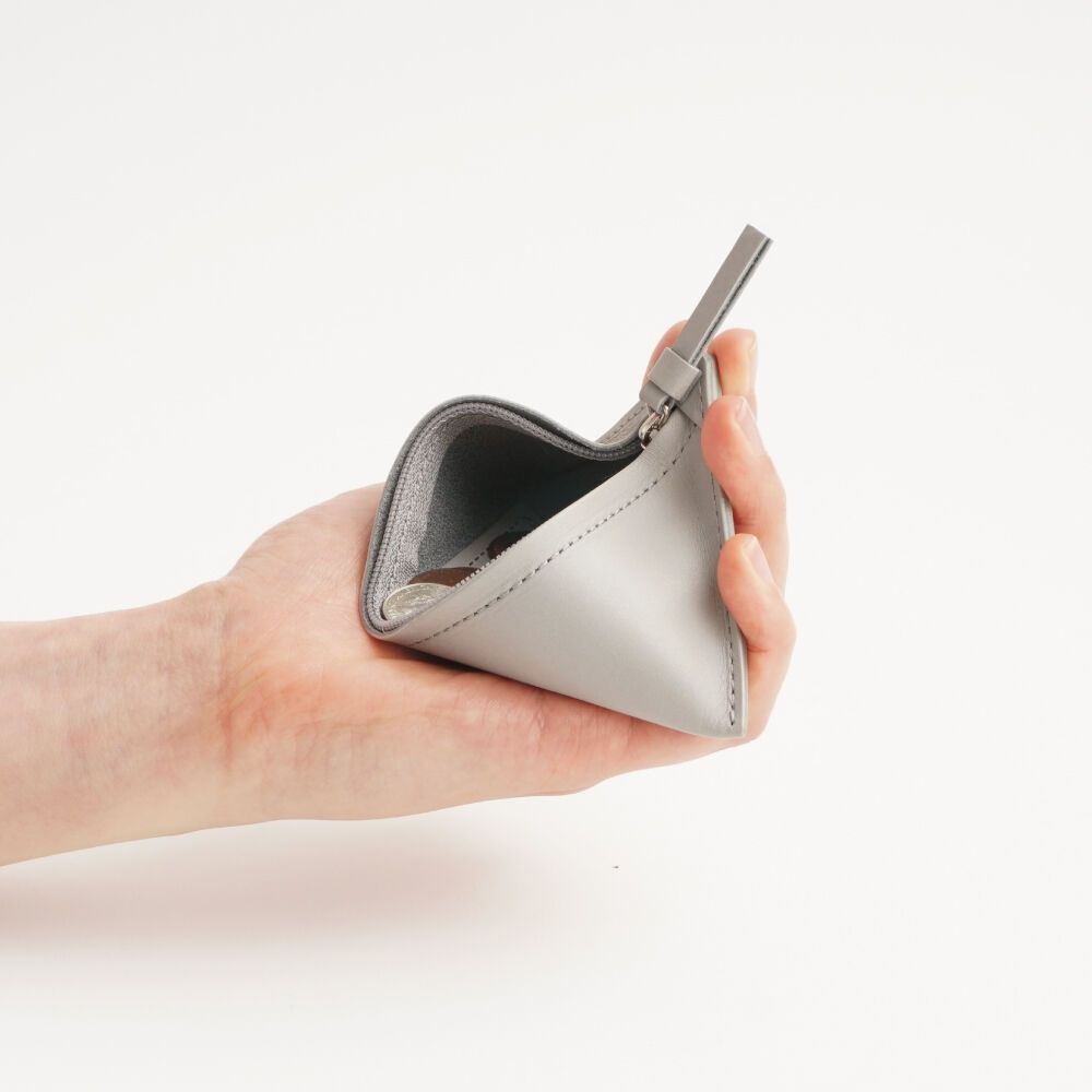 【残り一点】Slant Coin Case
