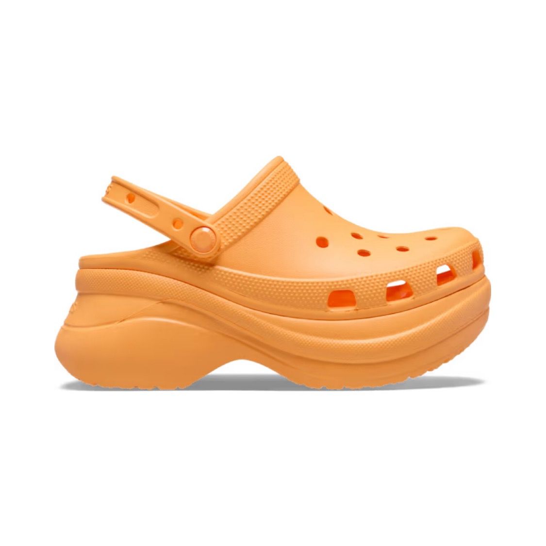 【残りわずか】Crocs Classic Bae Clog