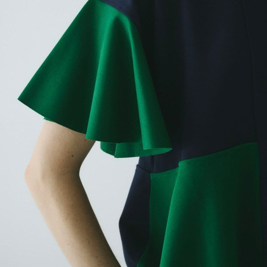 【残り一点】Cropped Ponte Tops
