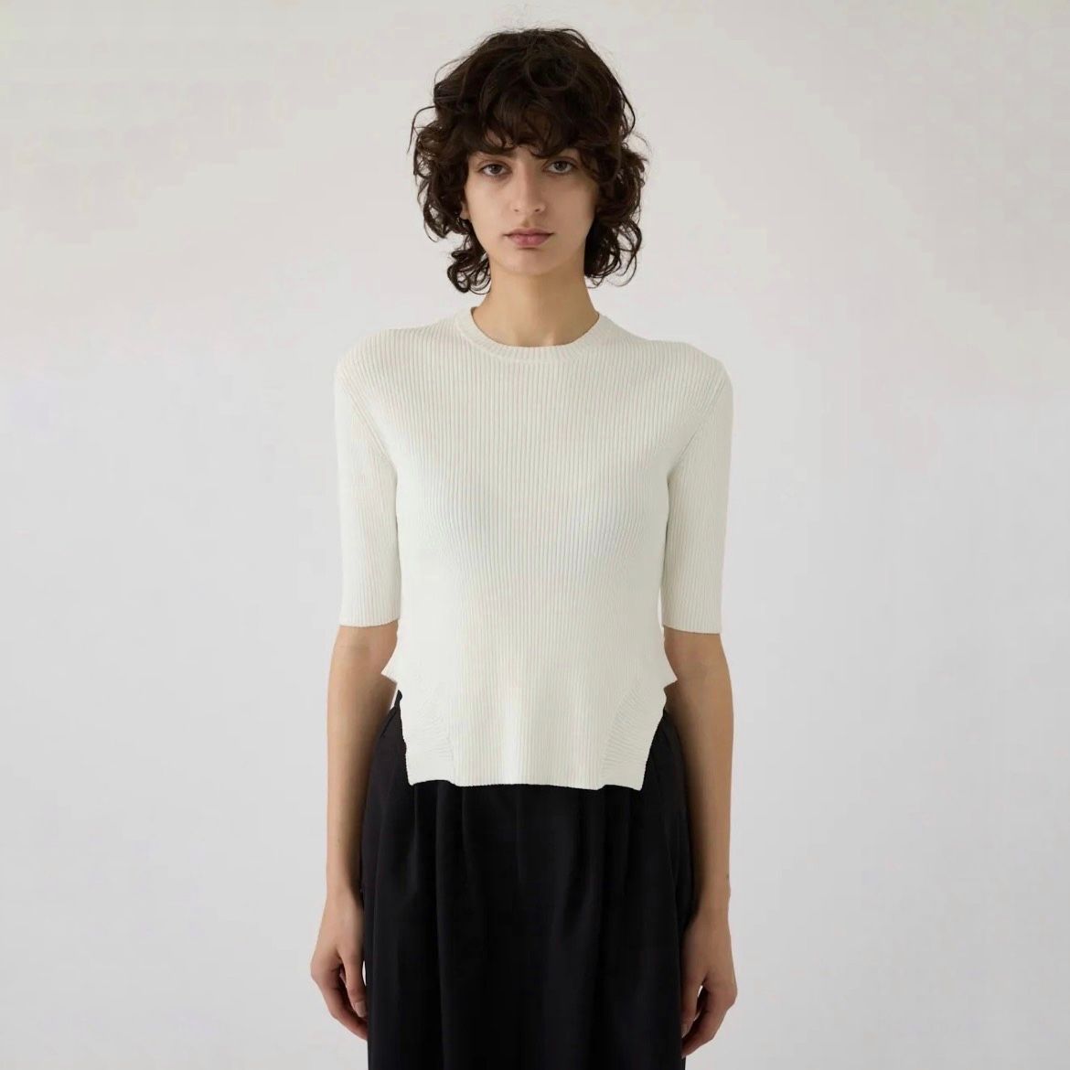 【残り一点】Round Hem Knit Tops