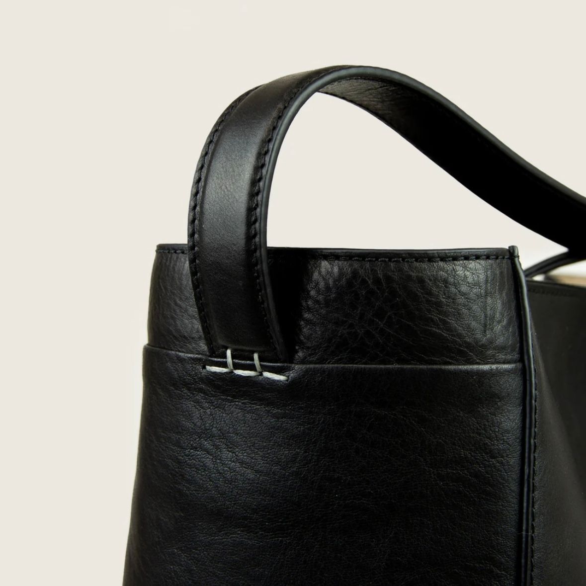 【再販売通知受付可能】Nasch Bag L