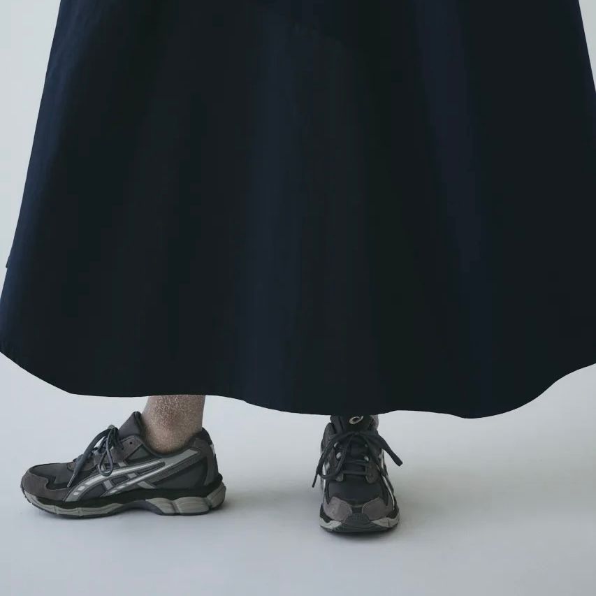 【残り一点】Mountain Sleeve Docking Dress