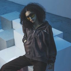 【残りわずか】Fade Wash Zip Hoodie
