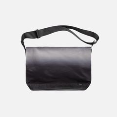 【残り一点】Gradient Messenger Bag