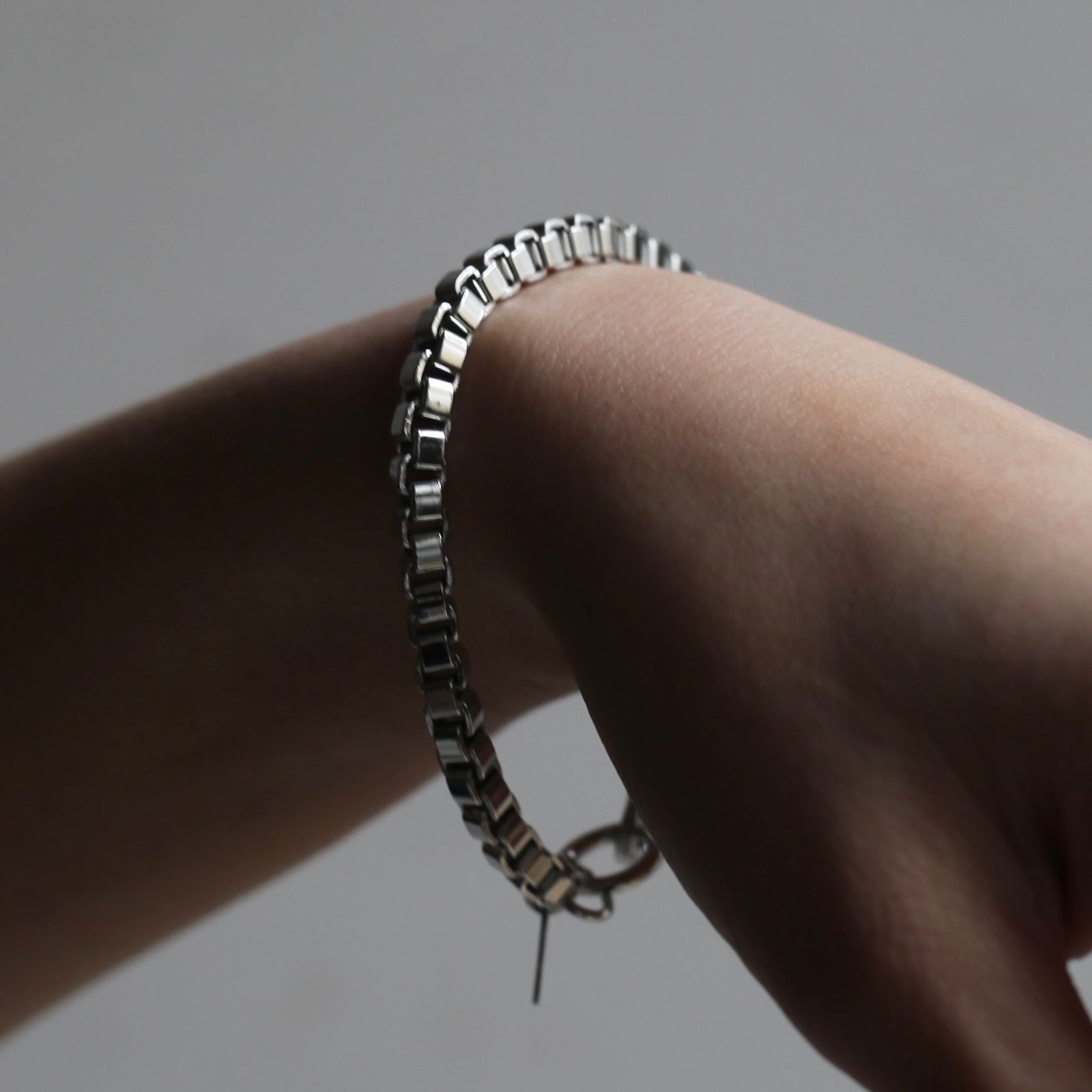 【残りわずか】Cube Bracelet