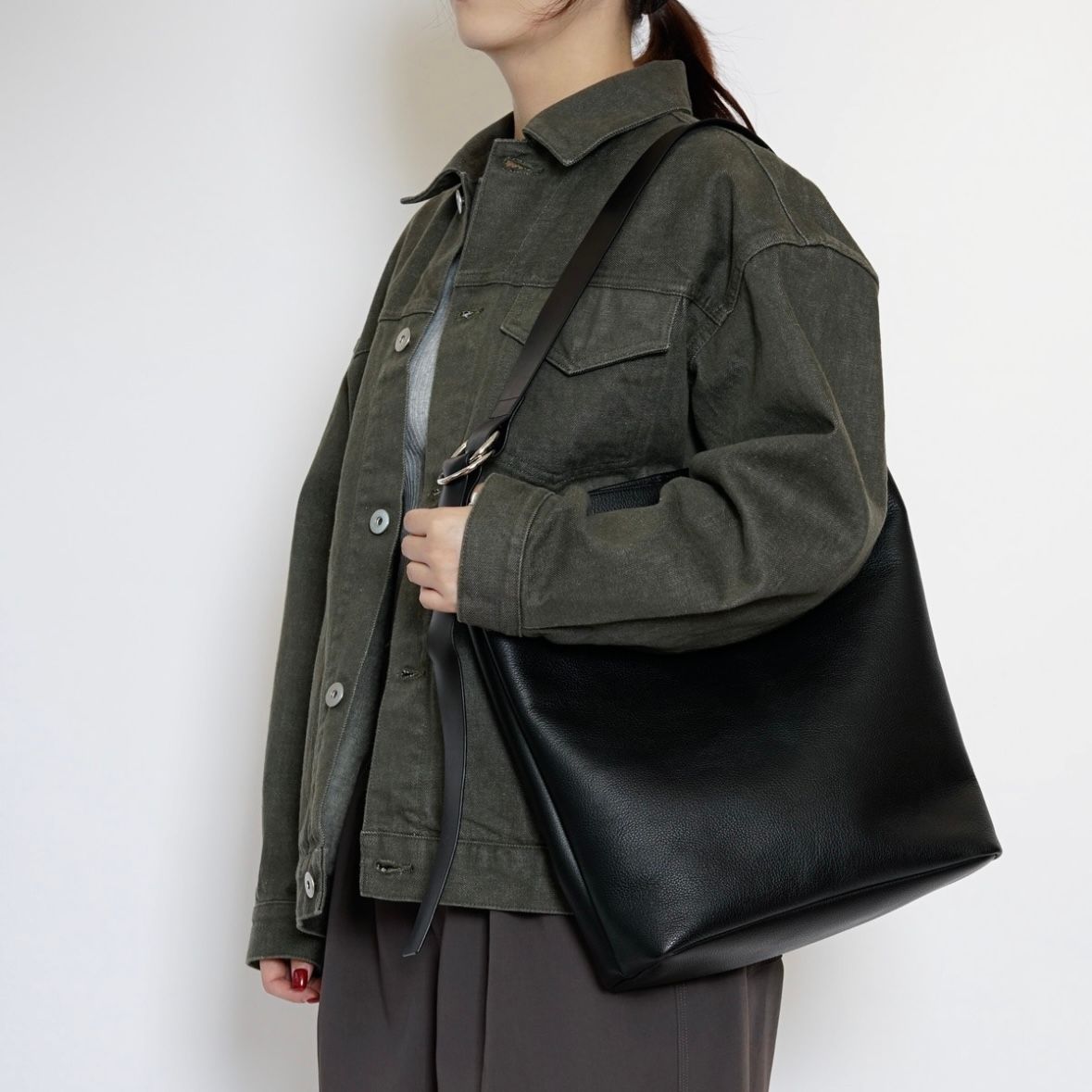 【残り一点】Leather Shoulder Bag L