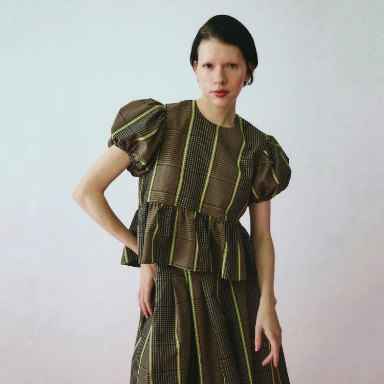 【残り一点】Volume Sleeve Tops