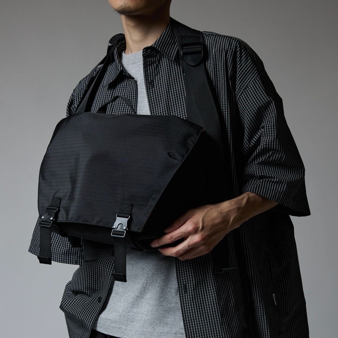【残り一点】Compact Messenger Bag