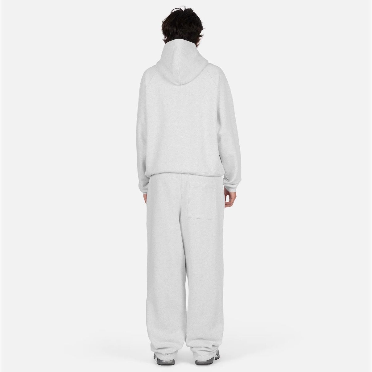 【残りわずか】Classic Small Logo Hoodie