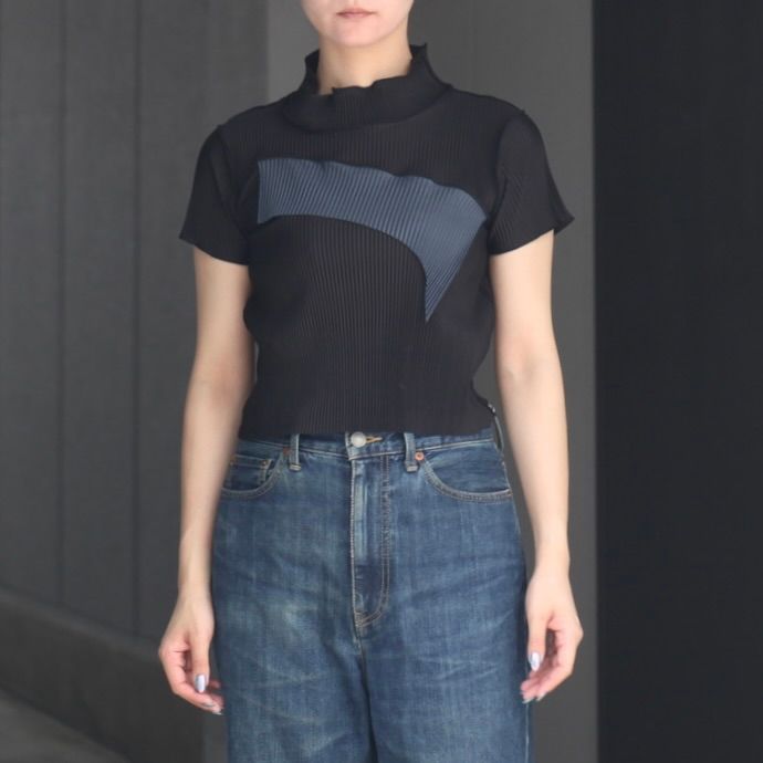 【残り一点】Todo Tiny Wave Top Short Sleeve High Neck