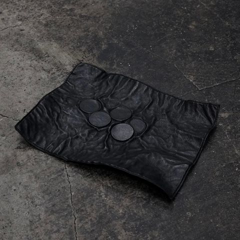 【お取り寄せ注文可能】Lead in Leather Tray(COIN)