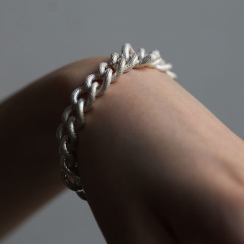 【お取り寄せ注文可能】蛇フープブレスレット(SILVER)