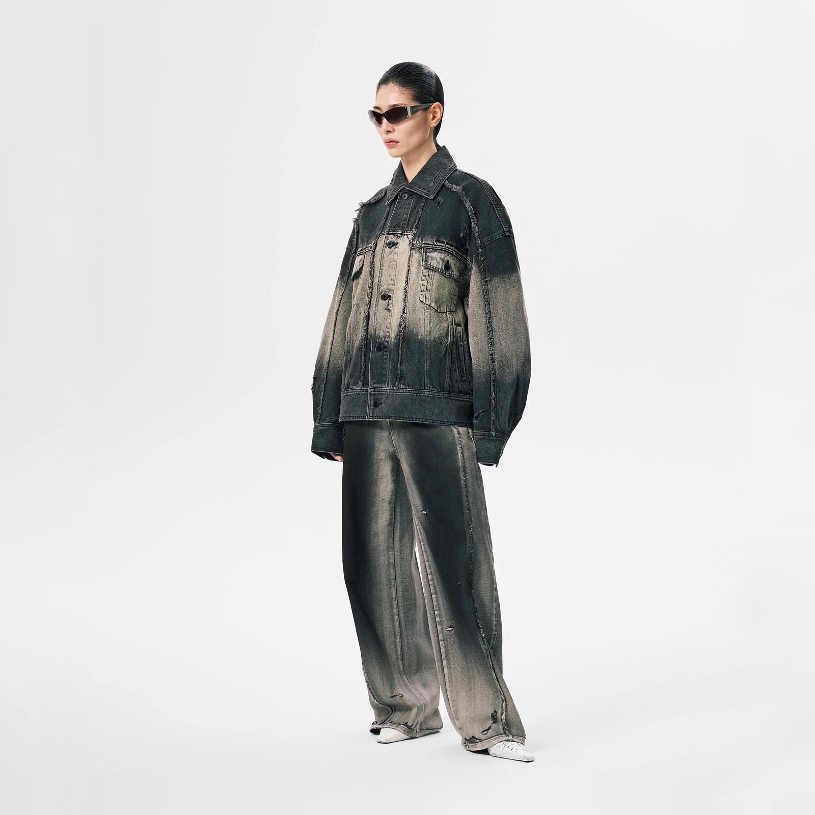 【残り一点】Denim Deconstructed Washed Jacket