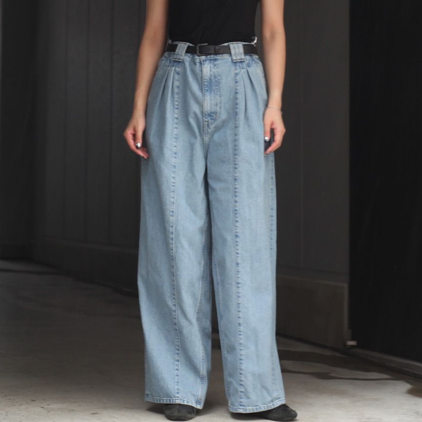 【残り一点】Vintaged Wash Denim 3pleated Wide-Leg Trousers