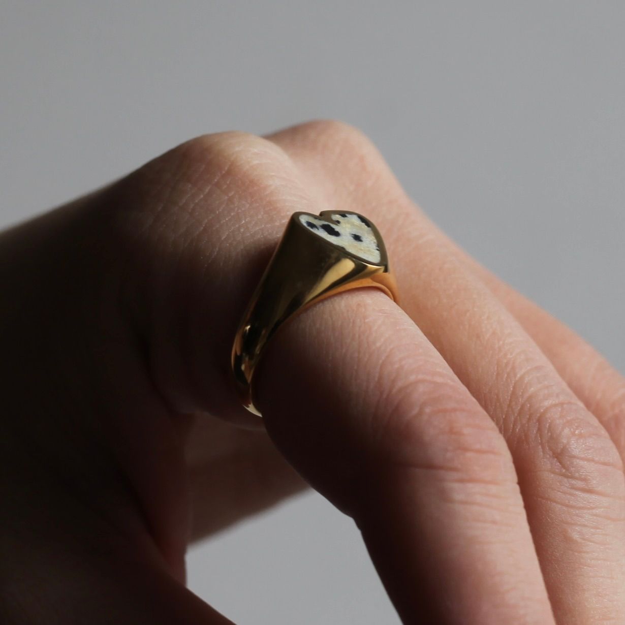 【お取り寄せ注文可能】Rough Heart Dalmatian Stone Ring(MD GRAY×GOLD)