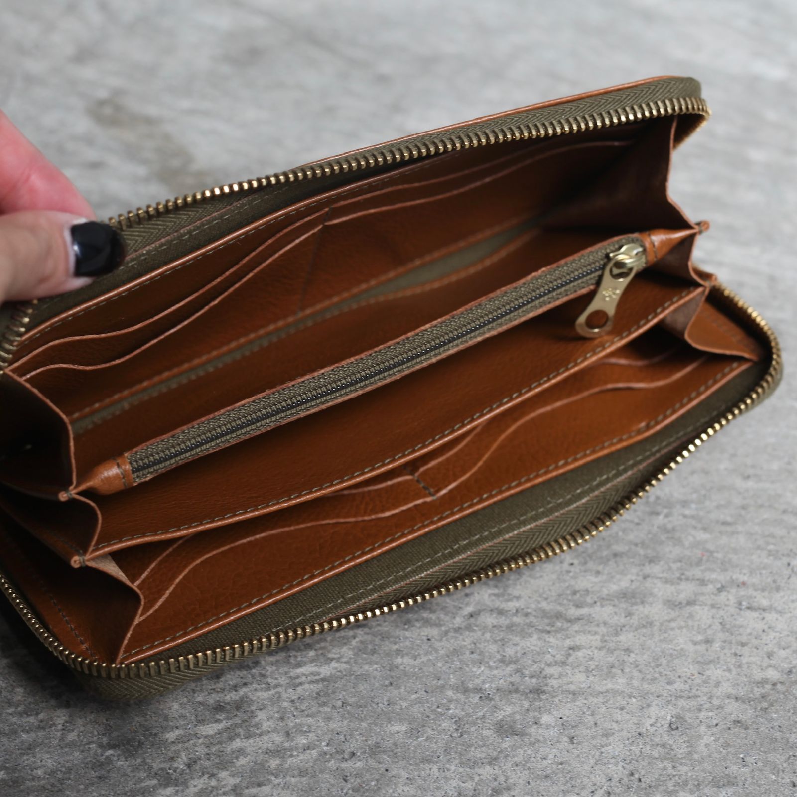 【再販売通知受付可能】ロングウォレット