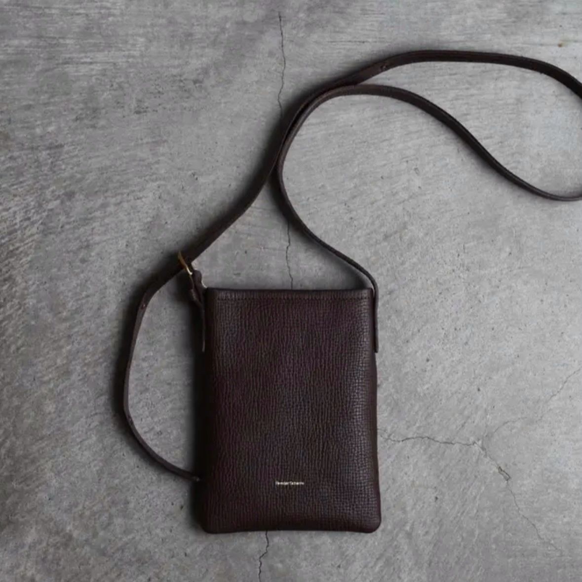 【残りわずか】Twist Buckle Bag_XS(DARK BROWN)