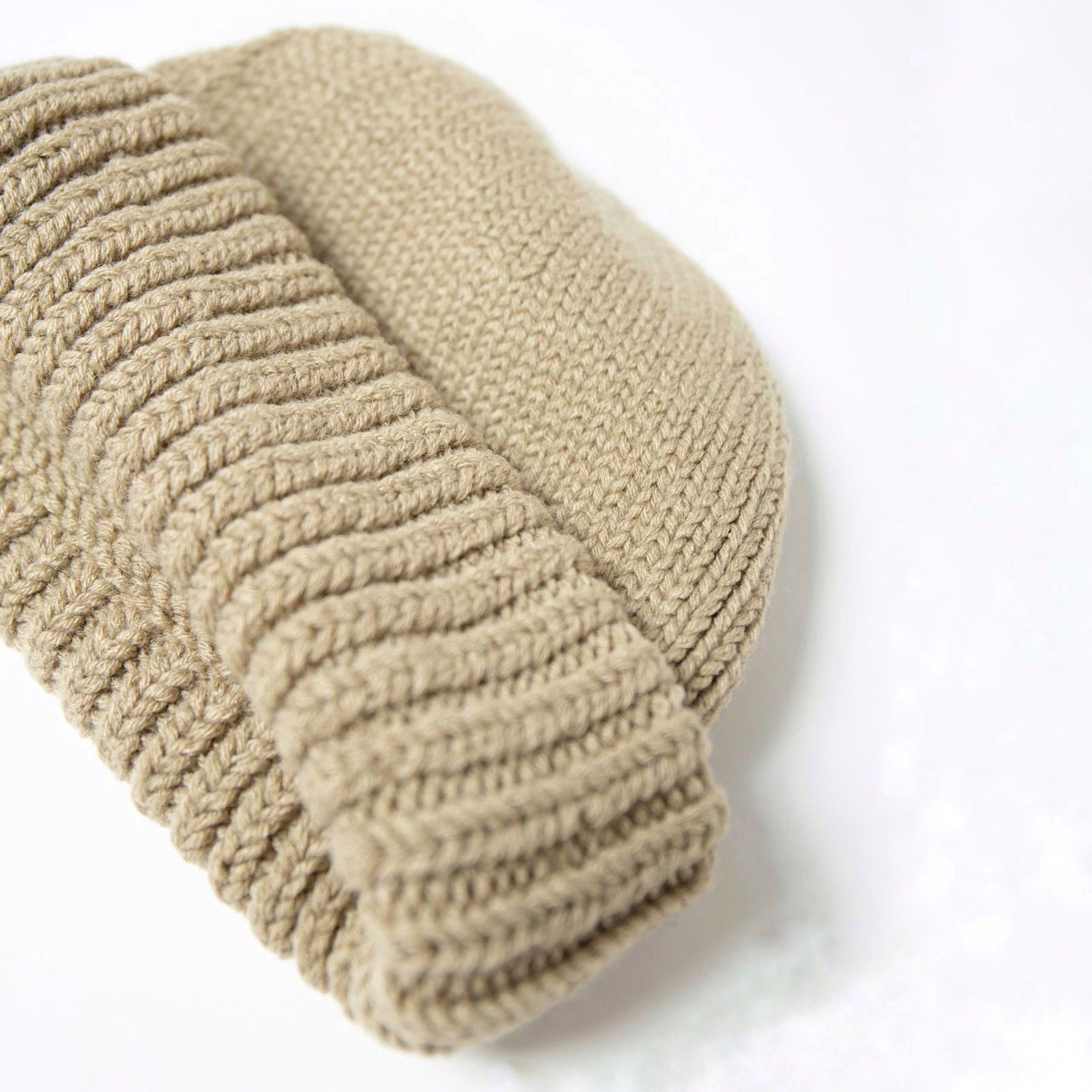 【残りわずか】Whole Garment Knit Watch