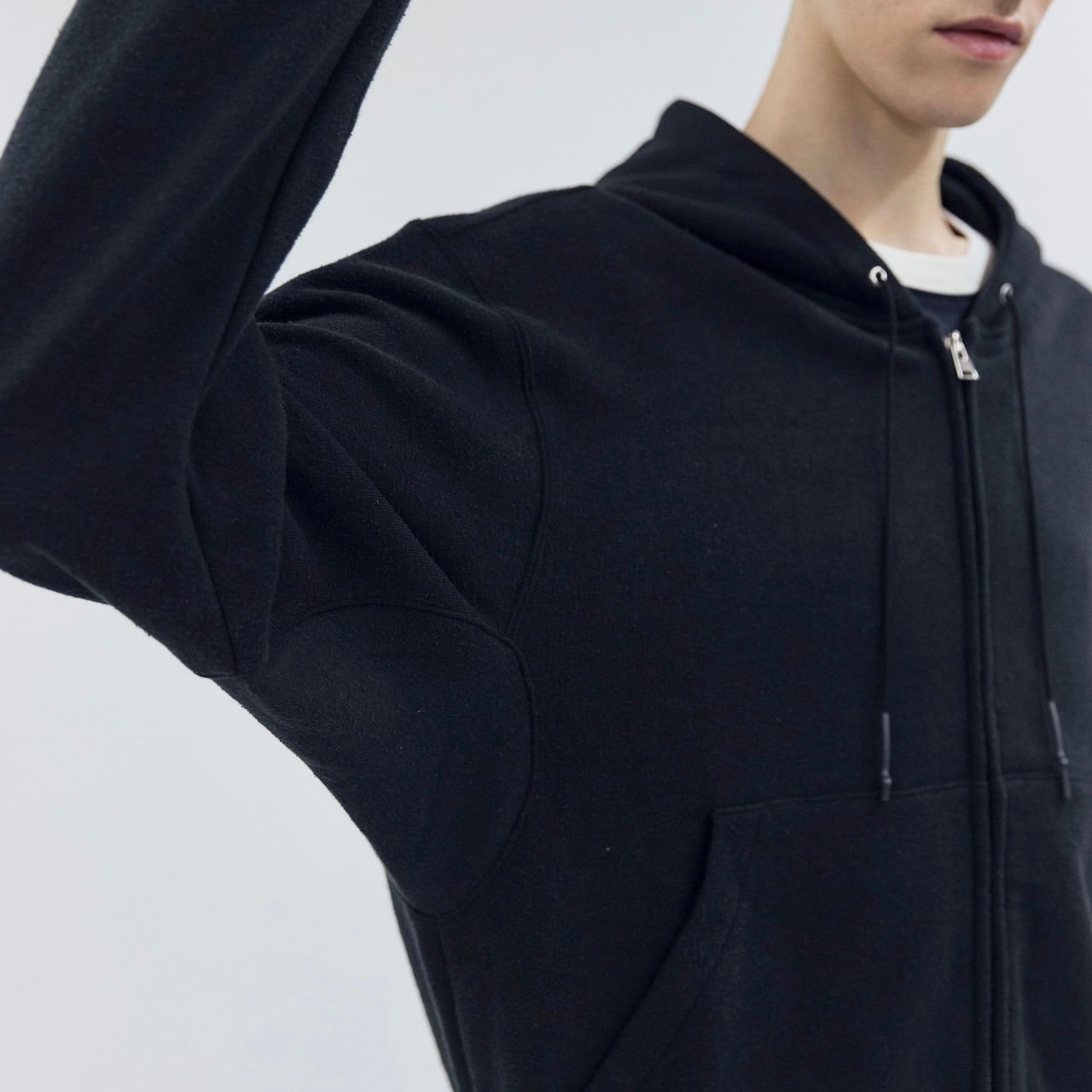 【残り一点】Office Zip Hoodie