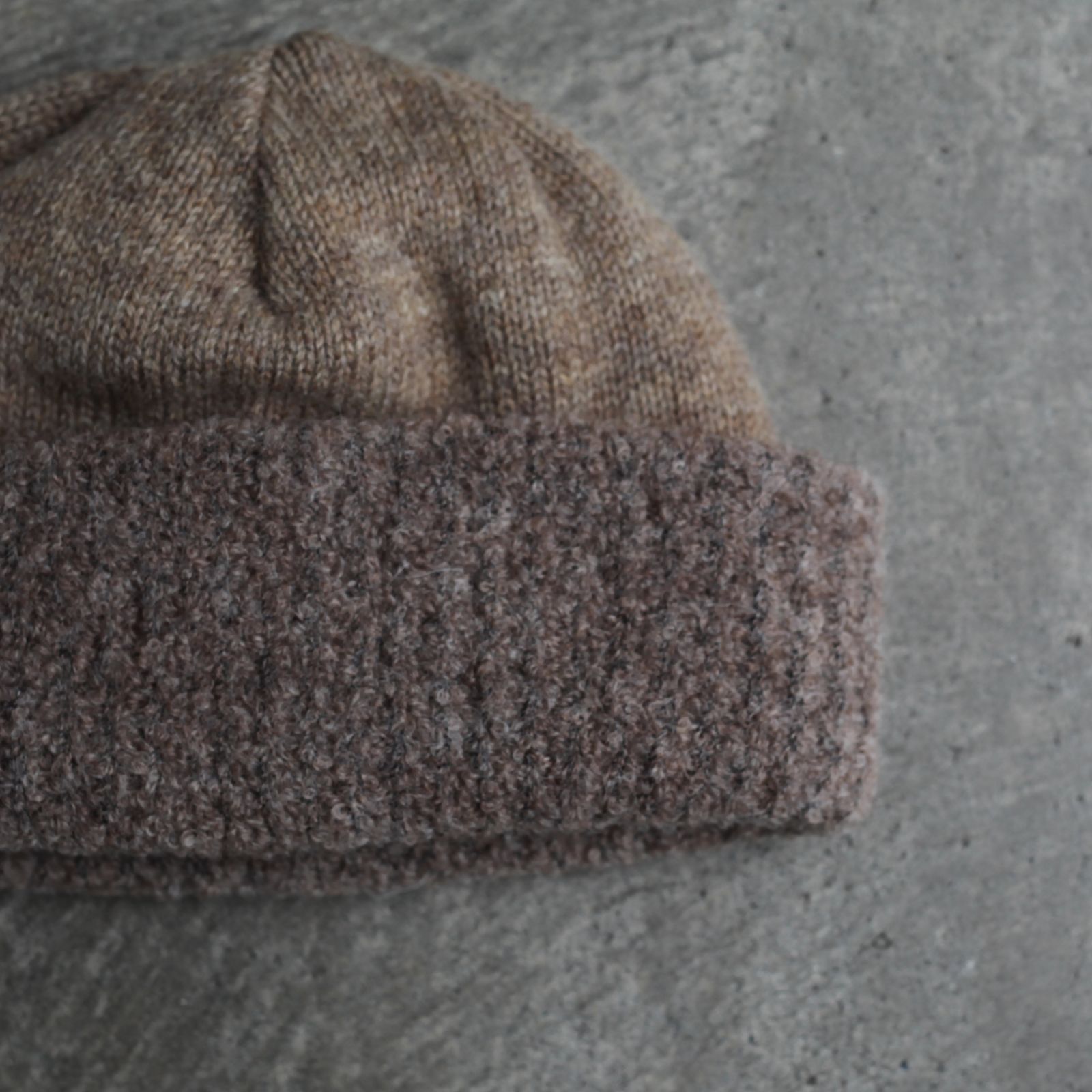【再販売通知受付可能】WO/AL Knit Cap(BEIGE)