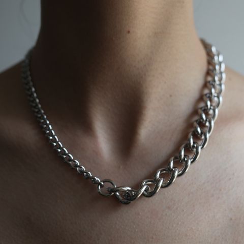 【残りわずか】Key Chain Necklace