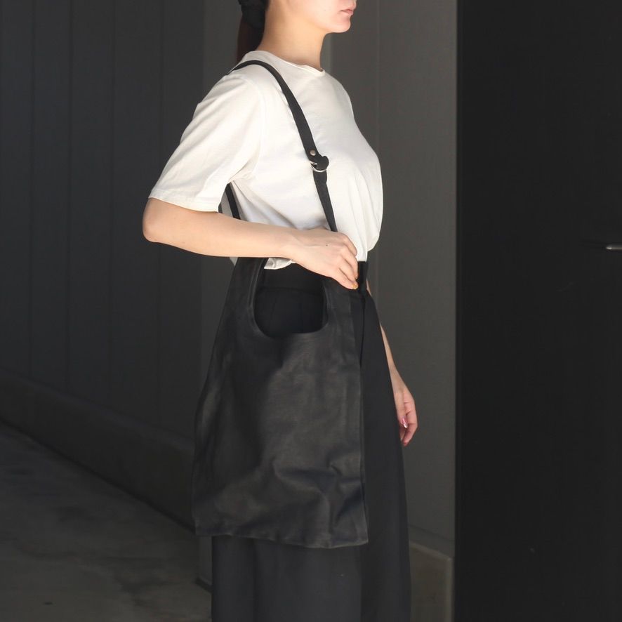 【残り一点】Medium Leather Shopper(CALF FULL GRAIN)
