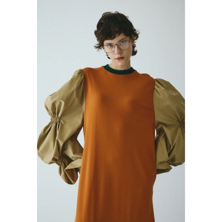 【残り一点】Shirred Balloon Sleeves Dress